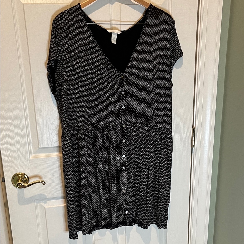 H&M Black and White Dress